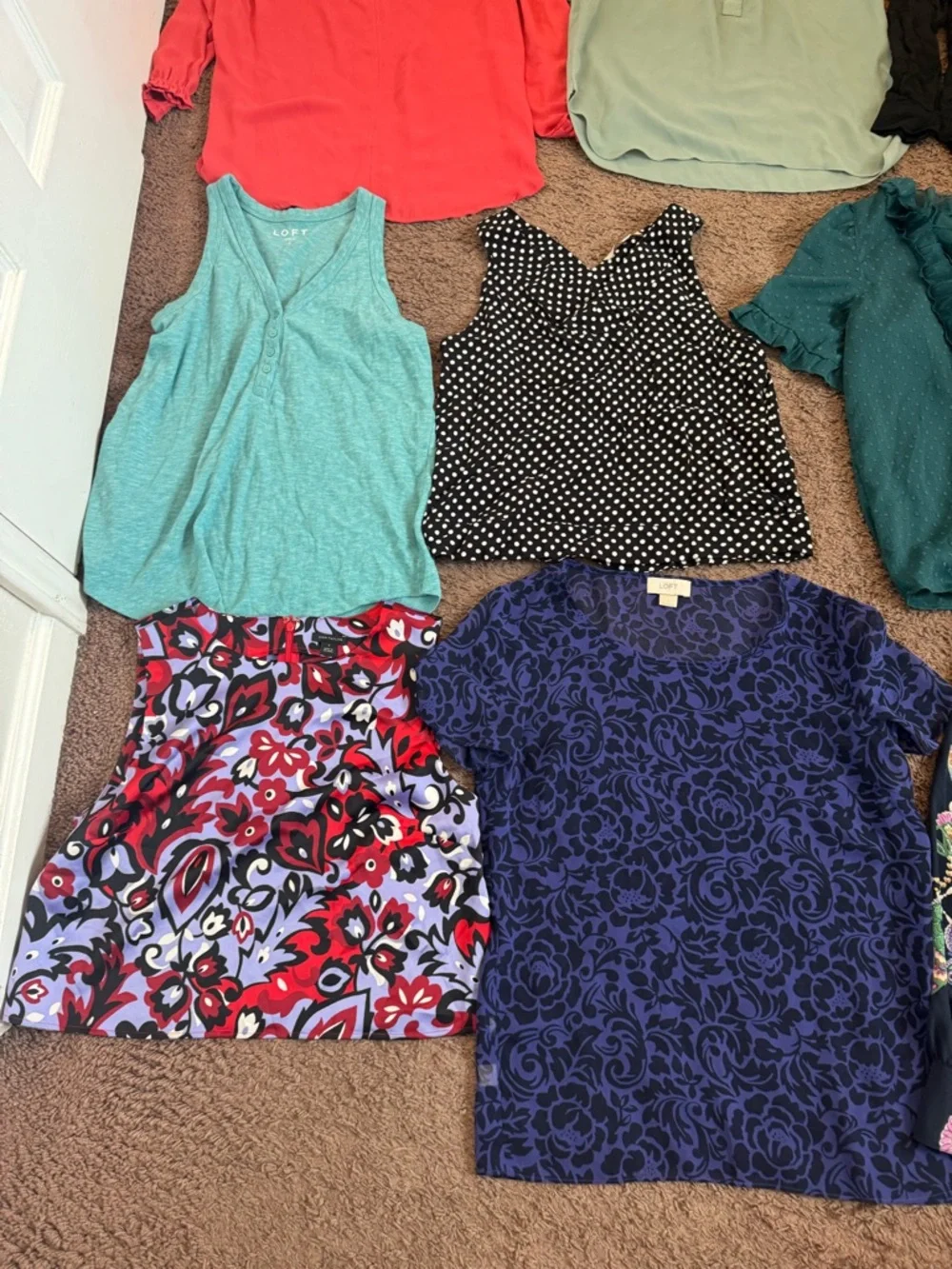 Lot Of 12 Tops Blouses Spring Summer Ann Taylor LOFT Workwear S - Picture 3 of 10